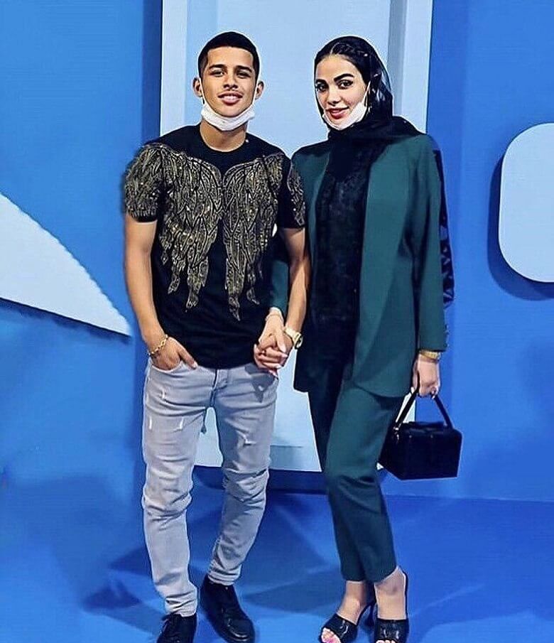 مهدی قائدی و همسرش عکس گرفتند