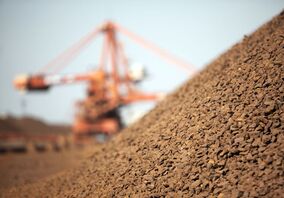 قیمت سنگ آهن بالا رفت