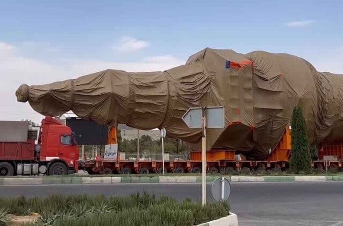 راکتور احیای آهن اسفنجی ساخت ماشین سازی اراک راهی کرمان شد