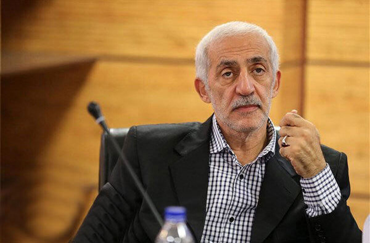 دادکان: مهدوی کیا بیاید از نماینده مجلس عذرخواهی کند؟/ می خواهند مهدی را فراری بدهند/ بهتر بود آن لباس را نمی پوشید اما…