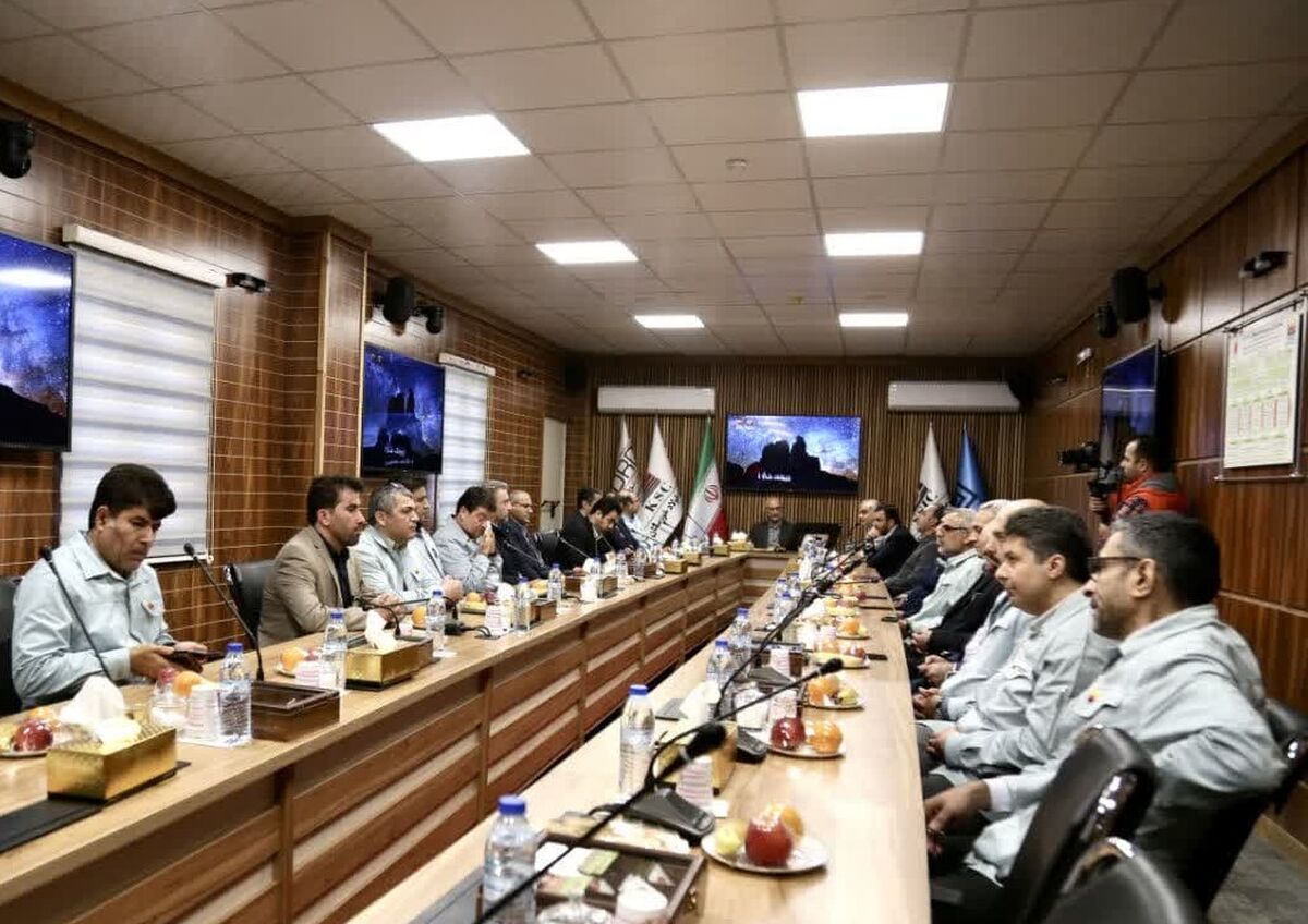تقدیر موثقی‌نیا از راه‌اندازی کوره فولادسازی شادگان بدون کارشناس خارجی