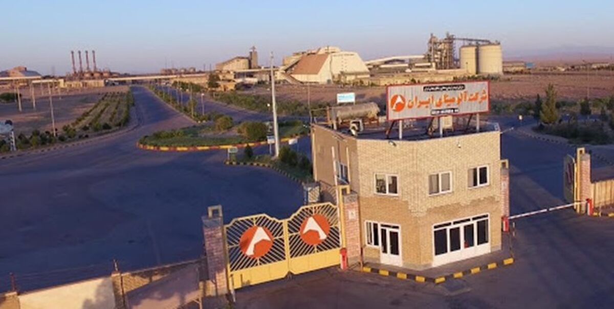 حساب بانکی همه صنایع باید به درون خراسا‌ن‌شمالی منتقل شود