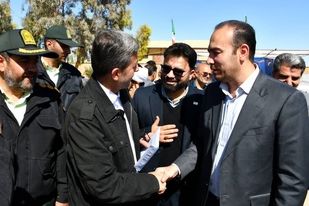 آغاز اجرای ۱۳۰ کیلومتر طرح راهسازی در خور و بیابانک با اعتبار بیش از ۵ همت