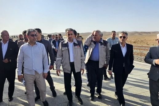 بازدید مدیرعامل اپال کانی پارس و معاون وزیر صمت، نماینده خواف و رشتخوار از ایستگاه راه‌آهن شمتیغ و نقطه صفر مرزی