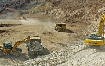 جابجایی یک میلیون تن مواد معدنی و مصالح ساختمانی در بوشهر

