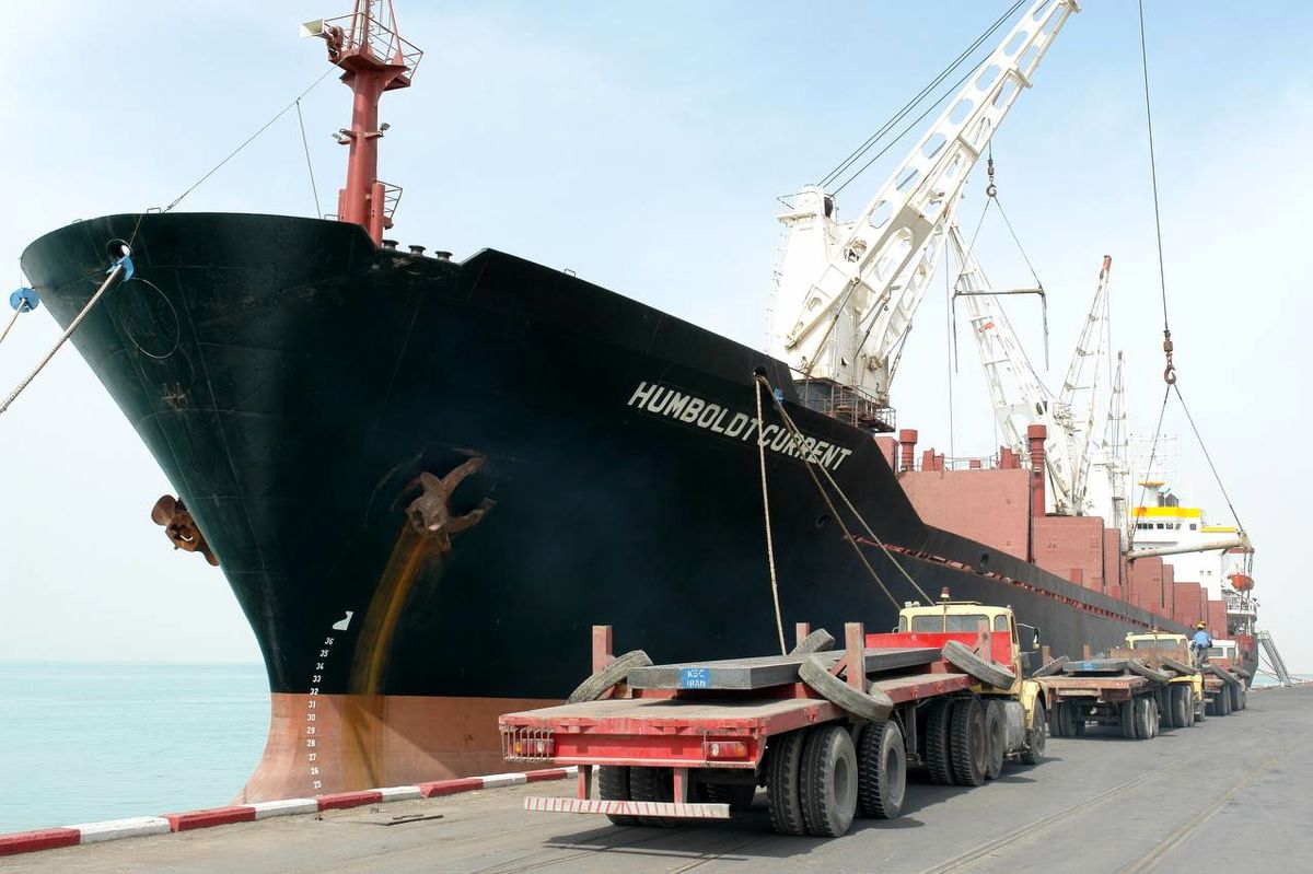 ضرورت تجدیدنظر در سازوکار تسعیر ارز؛ شرط بقا و رقابت‌پذیری فولاد ایران