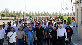 همگام برای سربلندی فولاژ

