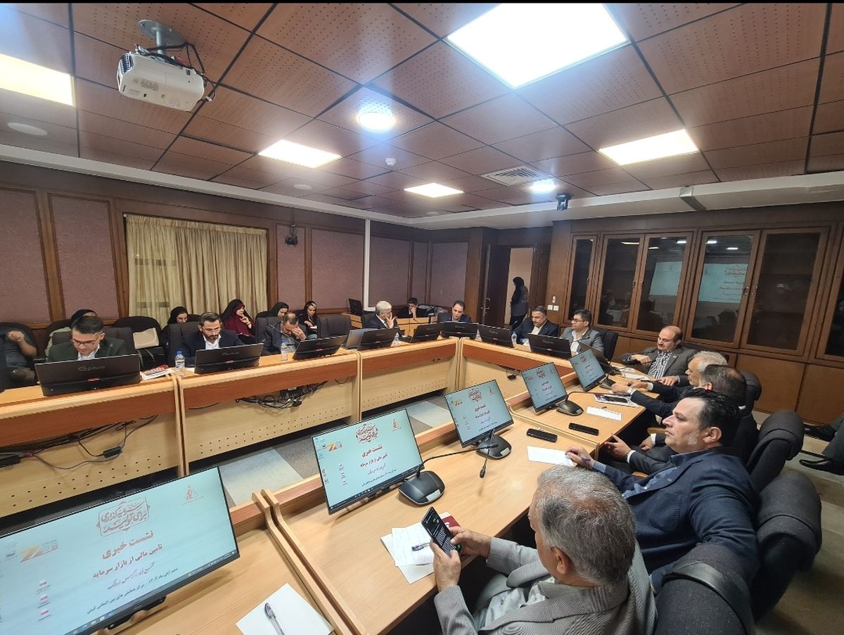 حرکت فولاد زاگرس اندیمشک بهسمت تأمین مالی پروژهمحور / پیشرفت ۷۰ درصدی فاز نخست و برنامهریزی برای واحد ۱.۴ میلیونتنی احیا