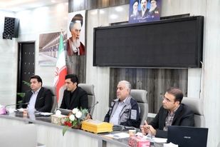  با حضور سرپرست شرکت آلومینای ایران؛ نشست های تخصصی بررسی چالش ها و گلوگاه های تولید با هدف ارتقاء بهره‌وری و تحقق تولید پایدار برگزار شد