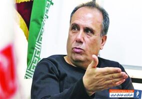 عربشاهی: بازیکنان بی‌کیفیت توسط دلال‌ها به تیم‌ها قالب می‌شوند/ انتشار لیست مازاد باعث تفرقه در پرسپولیس شده