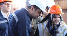 بازدید مشاور رئیس‌جمهور در امور همکاری‌های اقتصادی از شرکت صبا فولاد خلیج فارس

