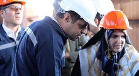 بازدید مشاور رئیس‌جمهور در امور همکاری‌های اقتصادی از شرکت صبا فولاد خلیج فارس

