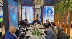 نشست نمایندگان شرکت مینتک آفریقای جنوبی با مدیر مرکز تحقیقات فرآوری مواد معدنی 