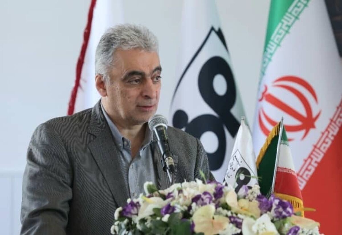 تاکید دکتر سعدمحمدی بر لزوم پرهیز از موازی کاری در شرکتهای بزرگ / آمادگی «ومعادن» برای تمرکز بر تأمین مواد اولیه صنایع معدنی کشور