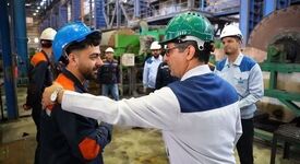 همیشه پای کار تولید/ فولاد سنگان