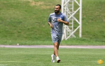 رقم عجیب قرارداد کاپیتان استقلال لو رفت!

