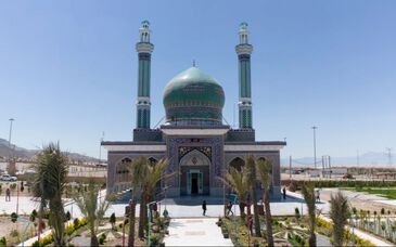 مراسم احیای شب‌های قدر در مسجد گوهرشاد مجموعه گهر پارک سیرجان برگزار شد