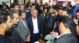 در نمایشگاه معدن غرب کشور در همدان انجام شد؛بازدید رئیس هیات عامل ایمیدرو، استاندار همدان و نمایندگان مجلس از غرفه مرکز تحقیقات یزد