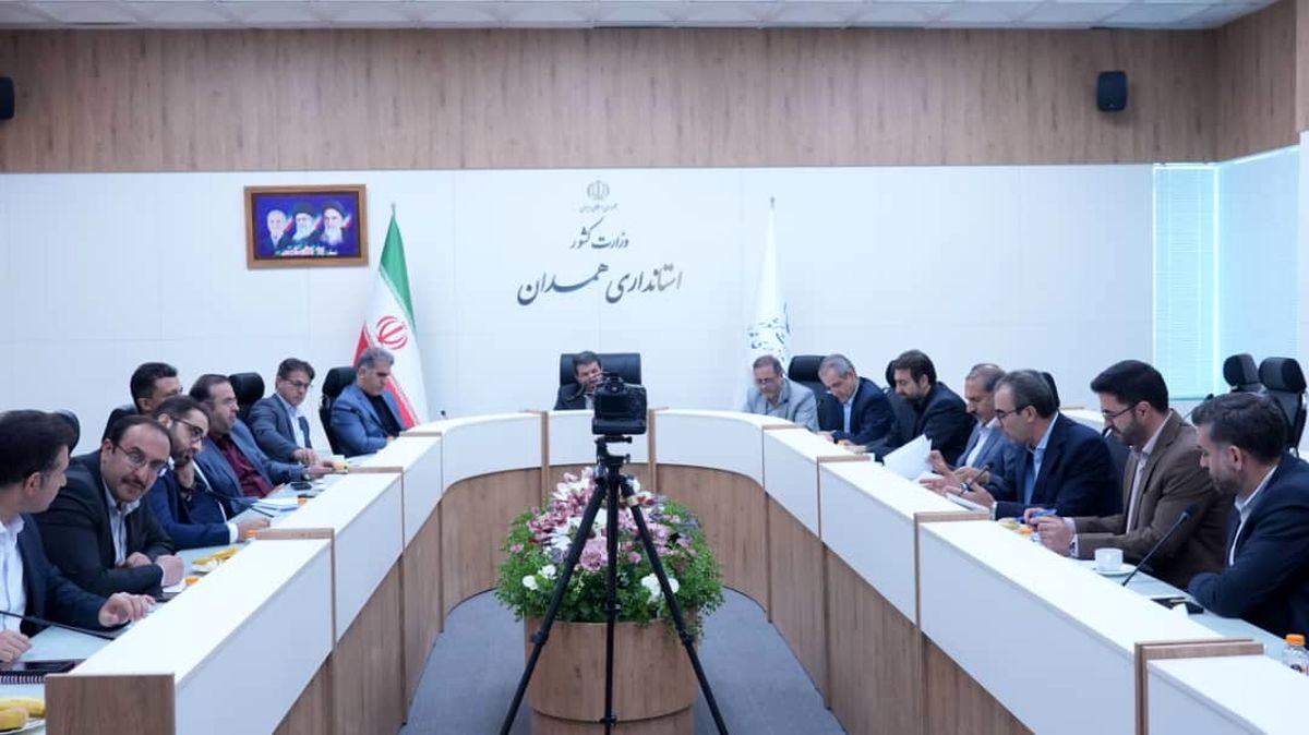 نشست راهبردی مدیرعامل ایمپاسکو با استانداری همدان/گام مؤثر ایمپاسکو در توسعه فعالیتهای معدنی استان