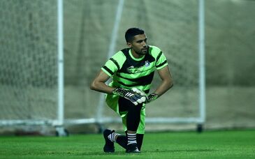 ستاره استقلال سه بازی تا رکورد گلر محبوب پرسپولیسی‌ها


