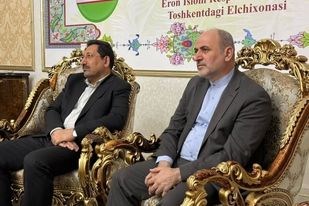 نشست وزیر صمت با فعالان اقتصادی و تجار ایرانی در تاشکند