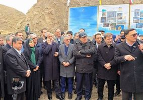 راه آهن میانه-اردبیل روی ریل ذوب آهن اصفهان به ایستگاه پایان رسید

