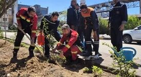 همراهی ارفع با پویش درختکاری در روز طبیعت