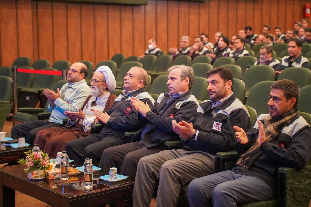برگزاری جشن نیمه شعبان در ذوب‌آهن اصفهان