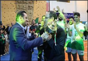 مجتمع فولاد غدیر نی‌ریز قهرمان لیگ دسته یک والیبال استان فارس شد

