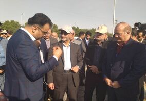  بازدید رئیس هیات عامل ایمیدرو از منطقه ویژه اقتصادی لامرد