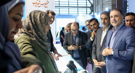 گزارش تصویری: بازدید مدیرعامل شرکت ملی صنایع مس ایران جمعه ۷ شهریور ماه به‌همراه نماینده شهربابک در مجلس شورای اسلامی از دومین نمایشگاه بین‌المللی گوهرسنگ‌ها

