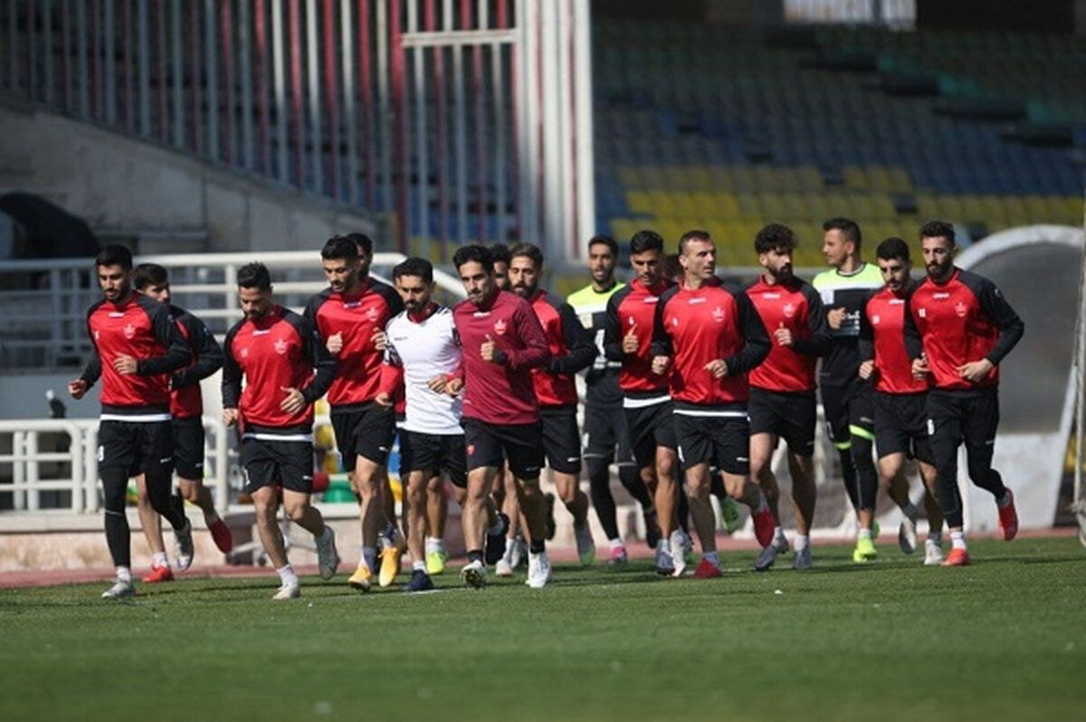 حضور پیوس در آخرین تمرین پرسپولیس پیش از سفر به مشهد

