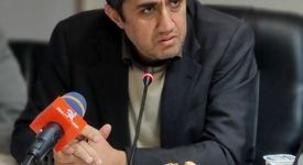 آقاجانلو: فولاد تنها صنعتی است که به اهداف سند چشم‌انداز رسیده، اما بیشترین فشارها را تحمل می‌کند