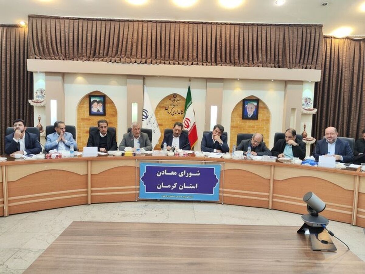 انتقاد استاندار کرمان از خلف وعده ایمیدرو برای اجرای پروژه‌های راهسازی 
