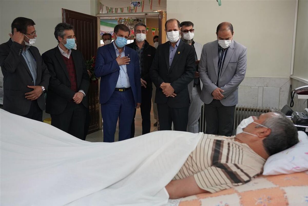 حفظ ارزش های انقلاب در گرو مستند سازی و انتقال حماسه های جانبازان به نسل جدید است