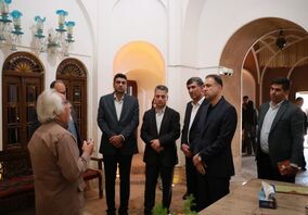 مدیرعامل شرکت ملی صنایع مس ایران از عمارت «حاج‌آقا علی» رفسنجان بازدید کرد