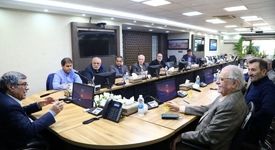 امروز انجام شد؛نشست همفکری سمیعی نژاد با تمامی روسای پیشین ایمیدرو‌