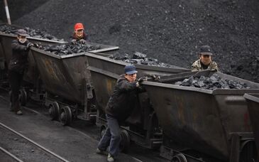 غول خودروسازی اروپا به استفاده از زغال سنگ ادامه می دهد