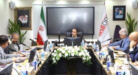 آقاجانلو اعلام کرد: برنامه توسعه همکاری ها بین ایمیدرو و سرمایه گذاران هندی / آمادگی هندی ها برای تامین تجهیزات معدنی مورد نیاز ایران