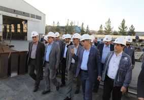 بازدید رییس هیات عامل ایمیدرو و مدیران فولادی از توانمندی های ساخت تجهیزات MMTE