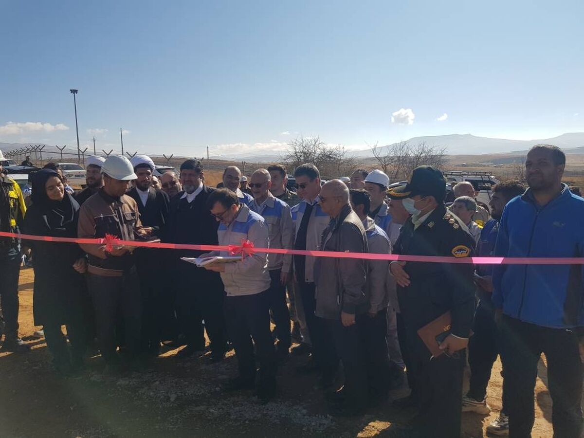 موثقی نیا، «اتاق نقره» مجتمع زرشوران را افتتاح کرد
