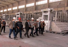 بازدید شه بخش مدیر عامل محترم شرکت از کارخانه شمش آلومینیوم 