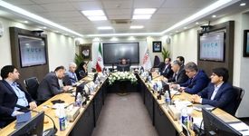 برگزاری نشست راهکارهای نگاهداشت نیروی انسانی در ایمیدرو