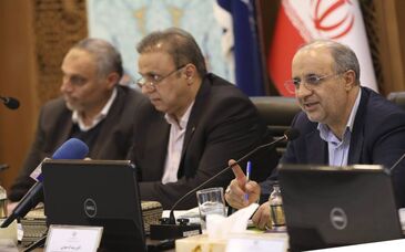 معاون معدنی وزیر صمت عنوان کرد:تمرکز بر فعال‌سازی معادن کوچک و راکد، مسیر توسعه متوازن بخش معدن است