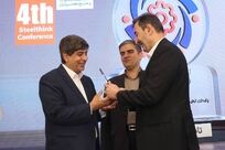 *تندیس تاب‌آوری ملی به مدیرعامل گروه فولاد مبارکه اهدا شد*