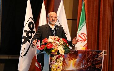 نباید اجازه دهیم شر‌کتهای کوچک در حوزه صنعتی کشور تعطیل شود