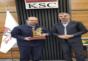 فرمانده حوزه مقاومت بسیج شهید بقایی از امین ابراهیمی مدیرعامل شرکت فولاد خوزستان تقدیر نمود