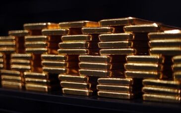 طلای جهانی برای ششمین هفته متوالی صعودی ماند