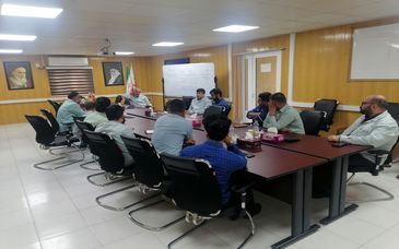 جلسه ارتباط با کارکنان فولاد شادگان