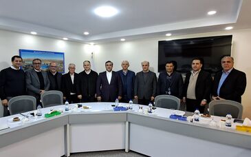 آیین معارفه مشاور و مدیر حوزه مدیرعامل شرکت فرآوری معدنی اُپال کانی پارس برگزار شد
